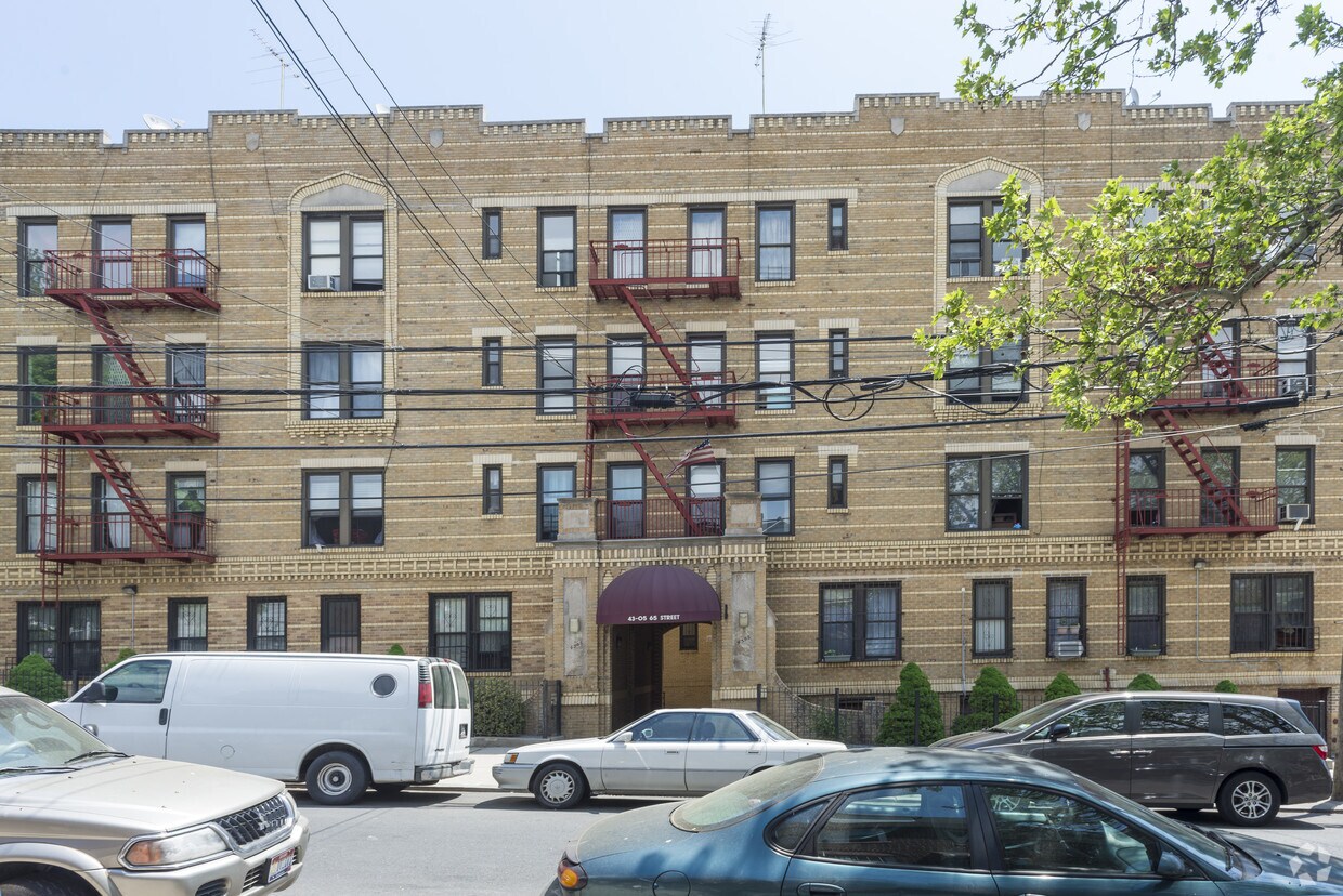 Building Photo - 4305 65th St