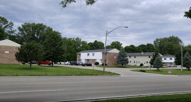 Foto del edificio - Beautiful Remodeled 2 bedroom Townhome