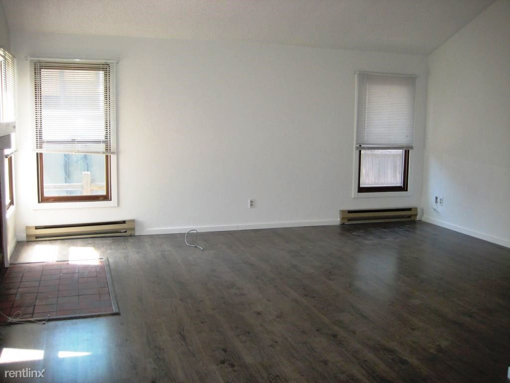 Building Photo - 2824 Troxell Ave
