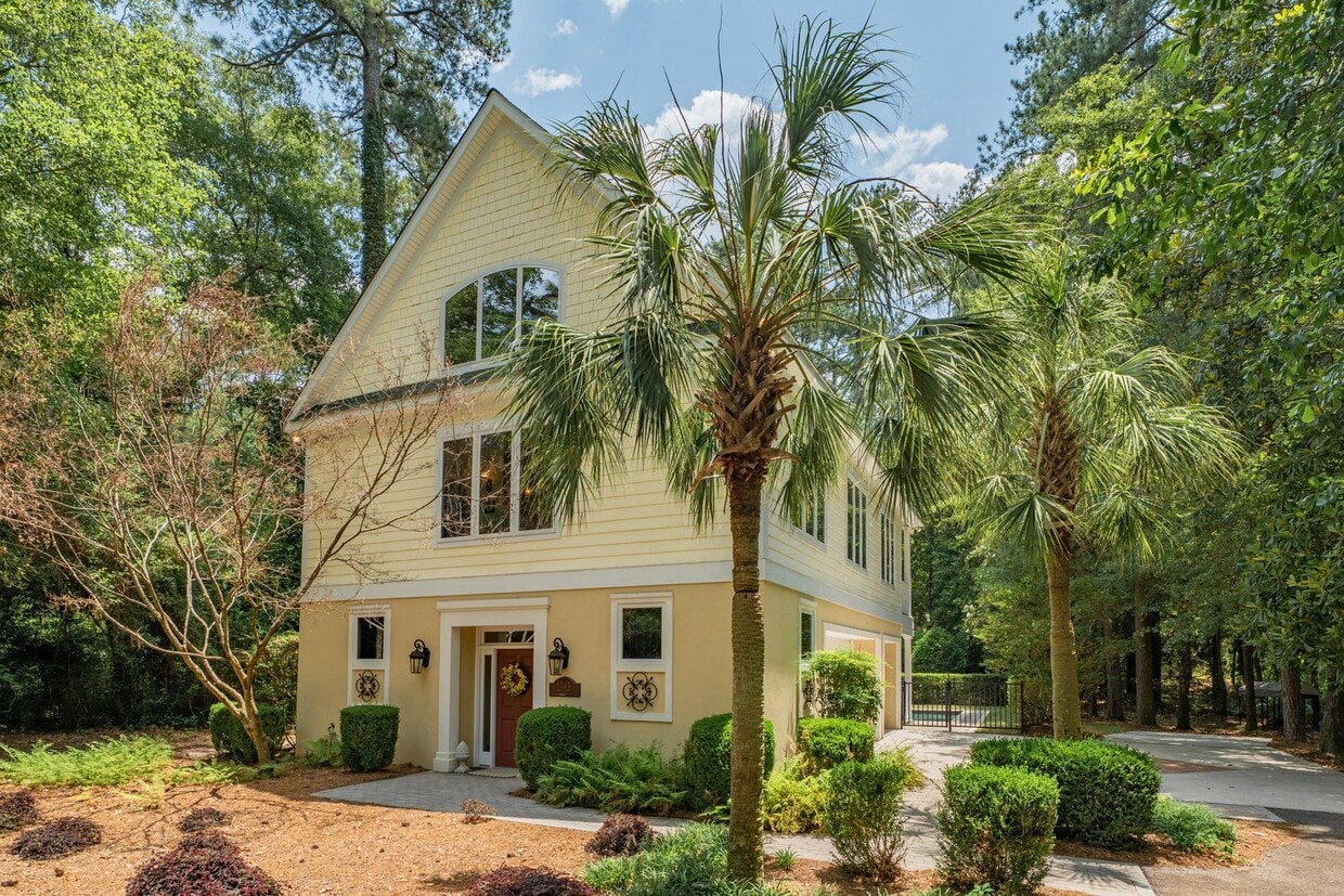 Primary Photo - 1793 Highland Park Ave