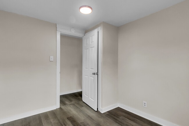 Foto del edificio - 1226 Cedar St