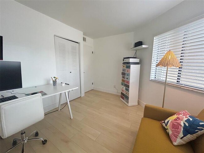 Foto del edificio - 8134 NW 17th Manor