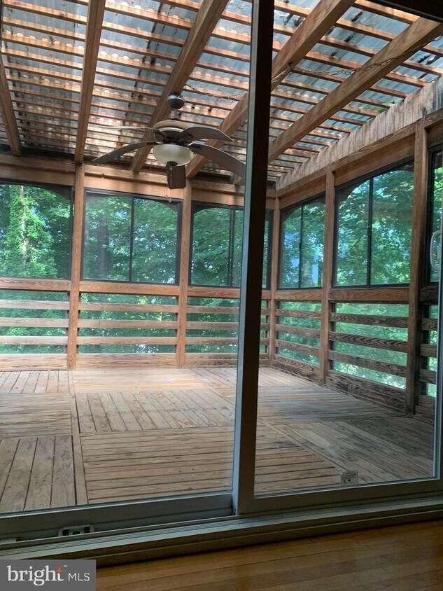 12807 Pine Tree Ln, Fort Washington, MD 20744 House Rental in Fort Washington, MD