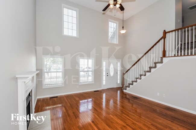 Building Photo - 3713 Jolene Ct