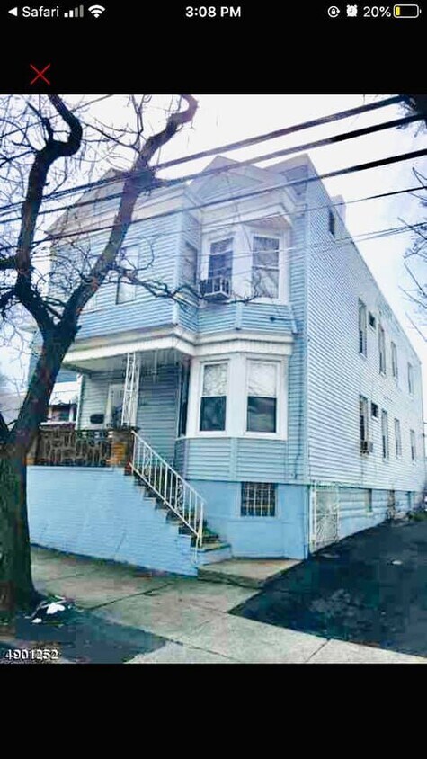 Primary Photo - 408 14th Ave