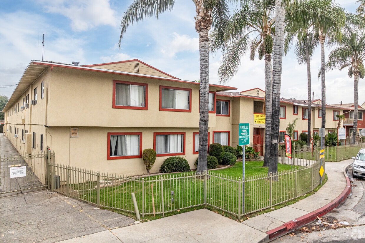 Primary Photo - Rosemead Apartments