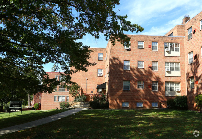 Fort Stevens Place Apartments