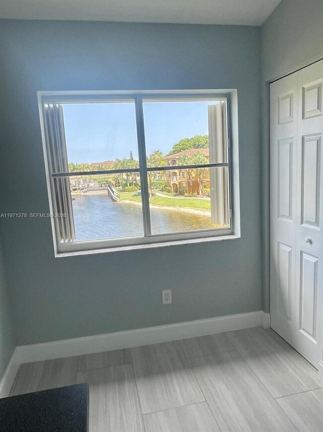 Foto del edificio - 165 NW 96th Terrace