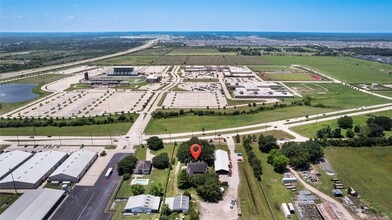 Building Photo - 20240 Cypress Rose Hill Rd