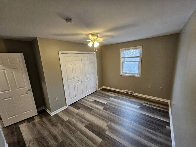 Foto del edificio - 423 Summit Ave