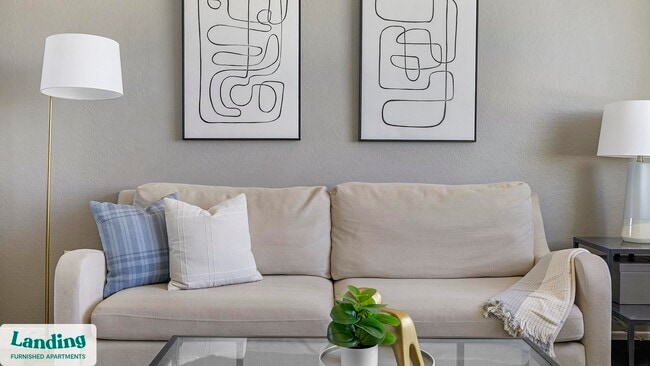 Foto del edificio - 10000 W Missouri Ave