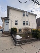 Building Photo - 1417 6th St