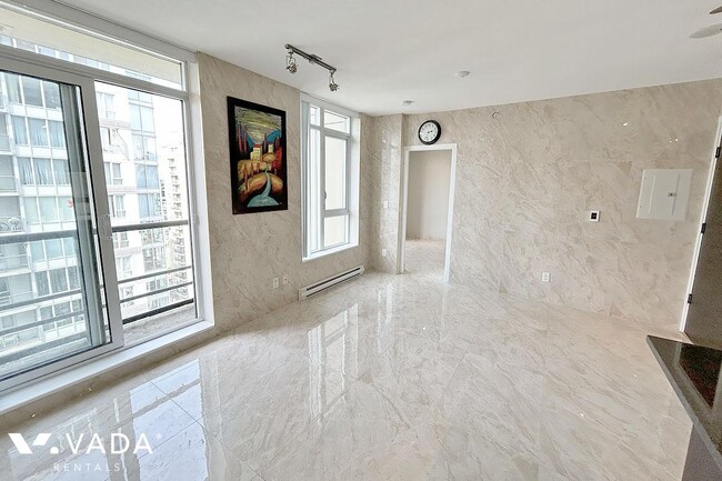 Photo du bâtiment - The Bentley 1 Bed Apartment Rental in Yale...