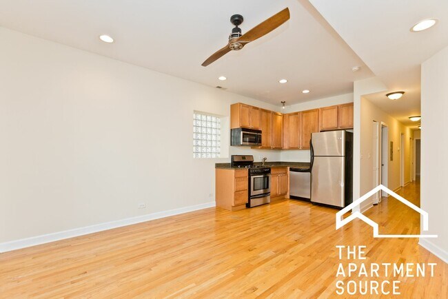 Building Photo - 5510 N Kenmore Ave