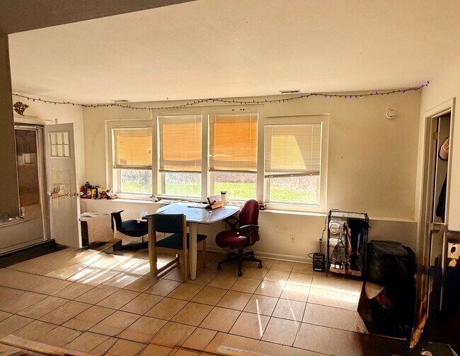 Foto del edificio - 1507 Slaterville Rd