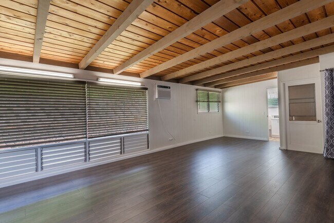 Building Photo - Let this be your new home