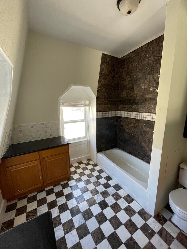 Bathroom - 37 S Union Ave