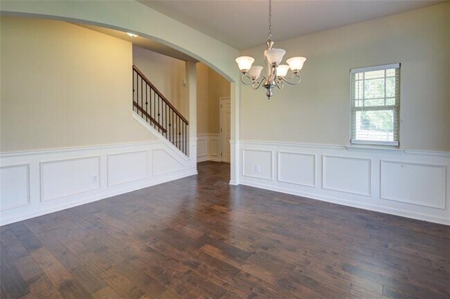 Building Photo - 5960 Indian Springs Dr