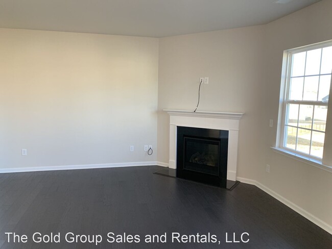 Building Photo - 4 br, 2.5 bath House - 17206 Snug Harbor