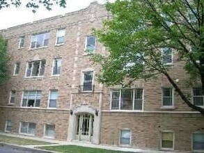 Building Photo - 3650 W Berteau Ave