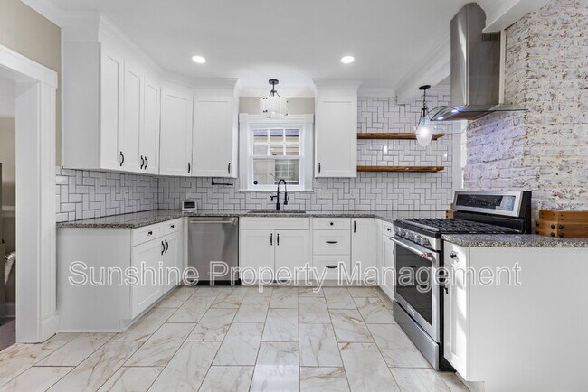 Foto del edificio - 207 Florida Ave