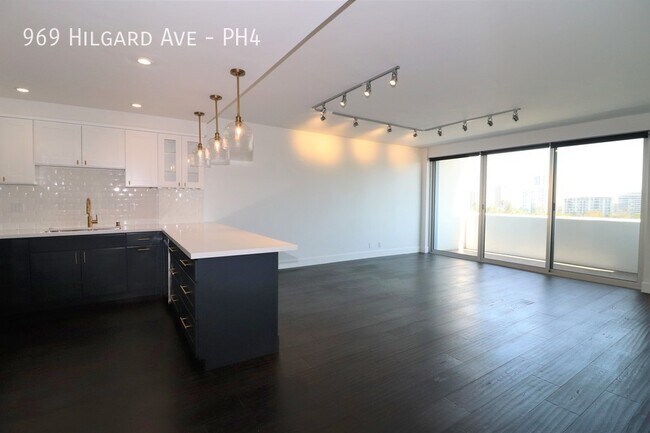 Foto del edificio - 969 Hilgard Ave