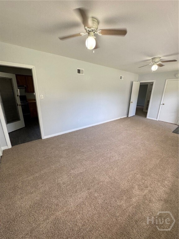 Foto del edificio - 2112 Glynnwood Dr