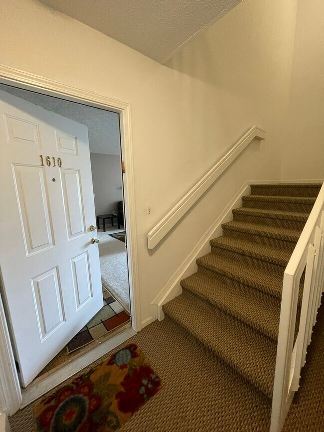 Foto del edificio - Fully Furnished & Move-In Ready Condo – Pr...