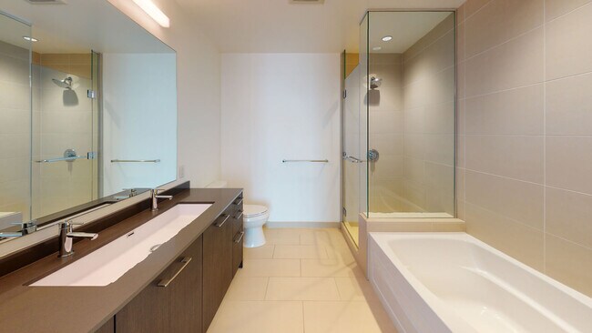 Interior Photo - 399 Fremont