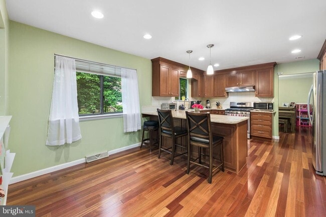 Building Photo - 132 Drakes Drum Dr