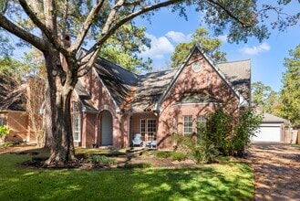 Building Photo - 11 Hornsilver Pl