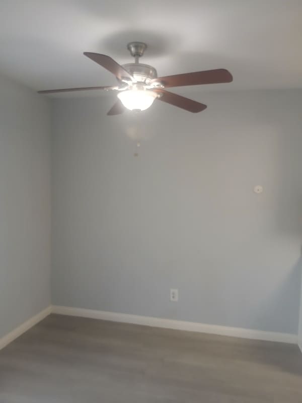 Foto del edificio - 27325 Camp Plenty Rd