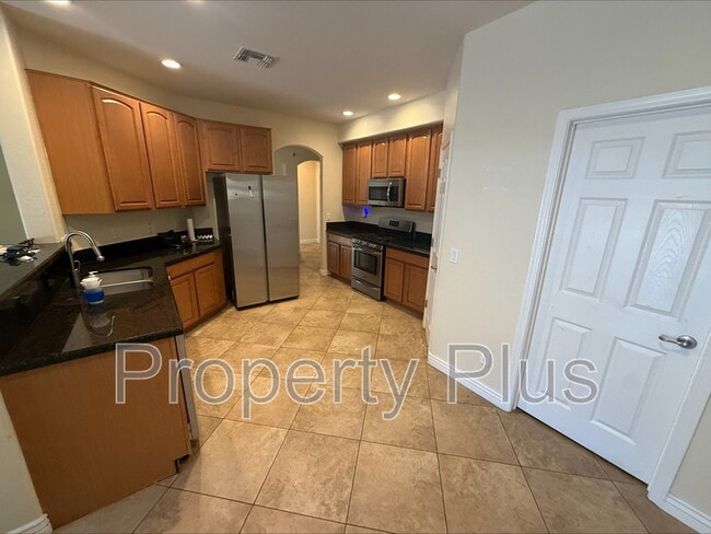 Foto del edificio - 8355 W Molly Ln