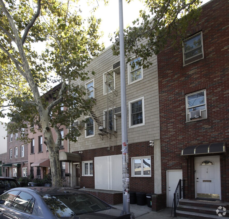 Building Photo - 16 Skillman Ave