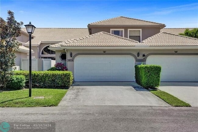 Building Photo - 5315 Monterey Cir