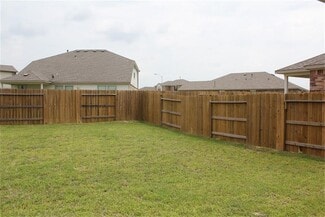 Building Photo - 1019 Messina Ln