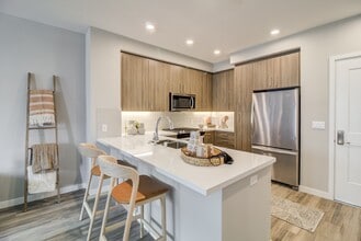 Building Photo - Vida at Morgan Hill