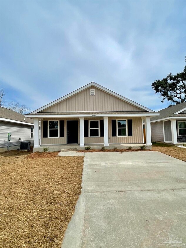 Foto principal - 408 Hilburn Ln