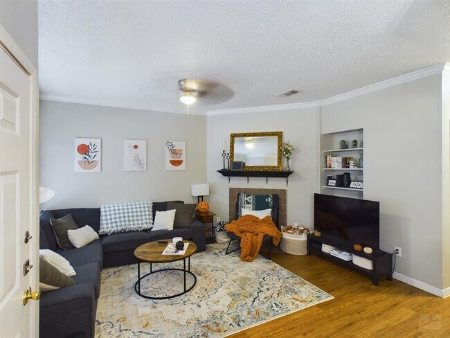 Foto del edificio - 915 W 23rd St