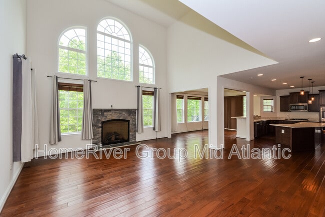 Building Photo - 6804 Osborne Hill Dr