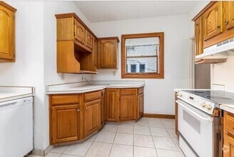 Building Photo - 1092 S Grandview Ave