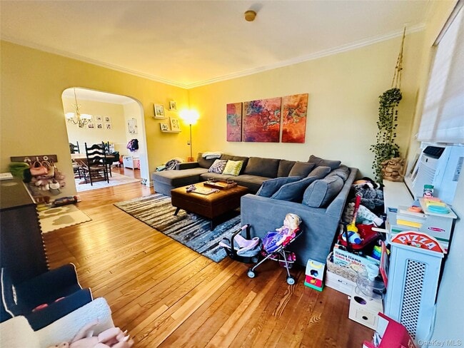 Foto del edificio - 231 Manorhaven Blvd