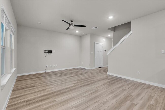 Building Photo - 1212 Tipton St
