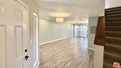 Building Photo - 1802 20th St