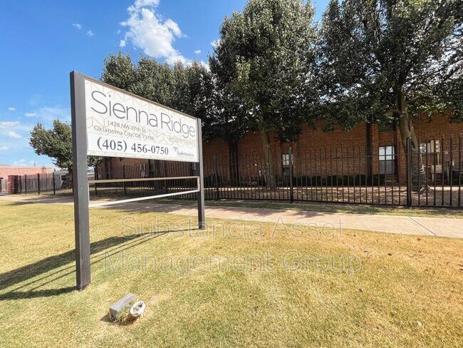 Foto del edificio - 1428 NW 27th St