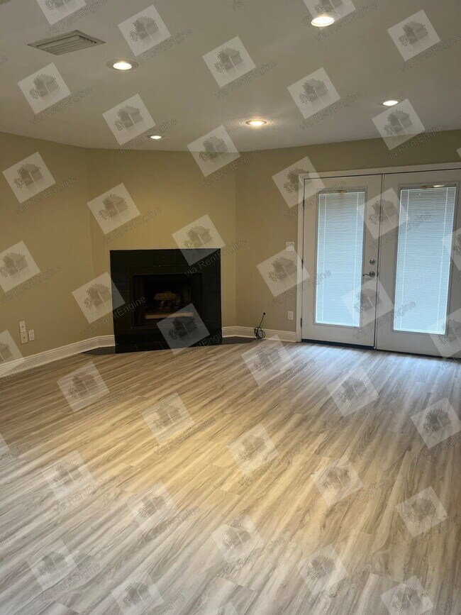 Foto del edificio - 4278 Brookside Dr
