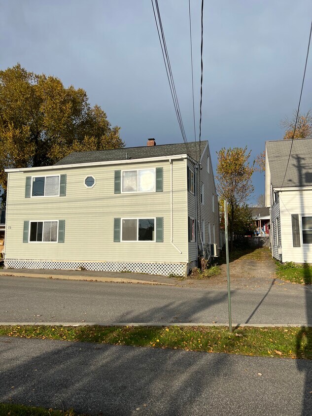 73 Water St Unit 102, Saco, ME 04072 73 Water St Saco, ME