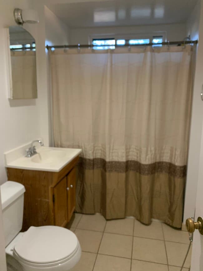 Building Photo - 4165 Trinity Dr