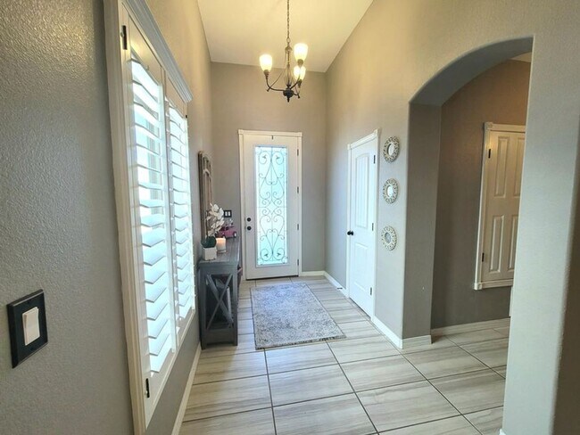 Foto del edificio - Amazing 3 bedroom 2 bath home in West El Paso!