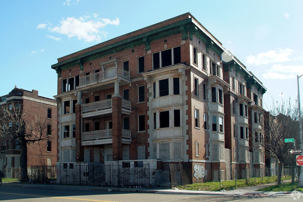 2457 - 2467 Cass Ave - 2457-2467 Cass Ave